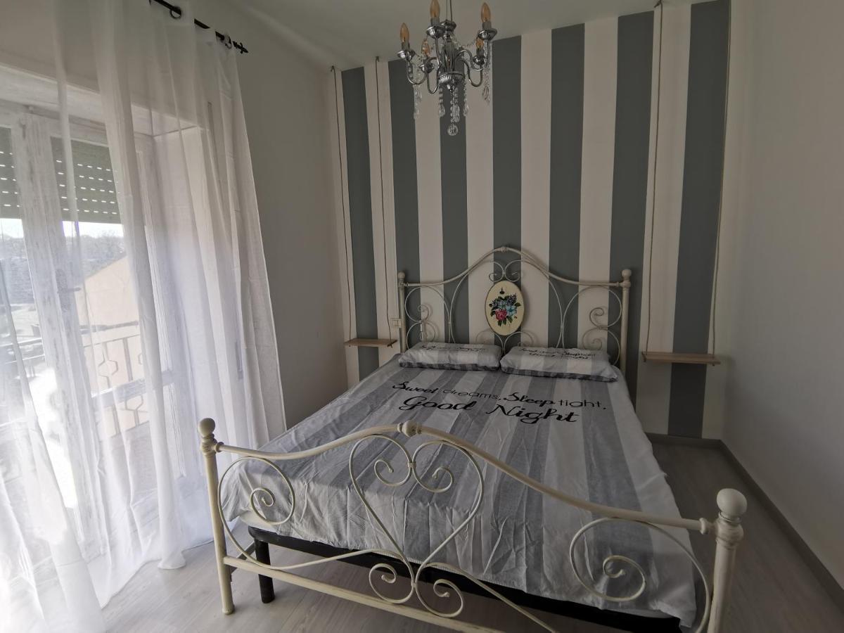 ヴェトラッラ Casa Francigena Bed & Breakfast エクステリア 写真